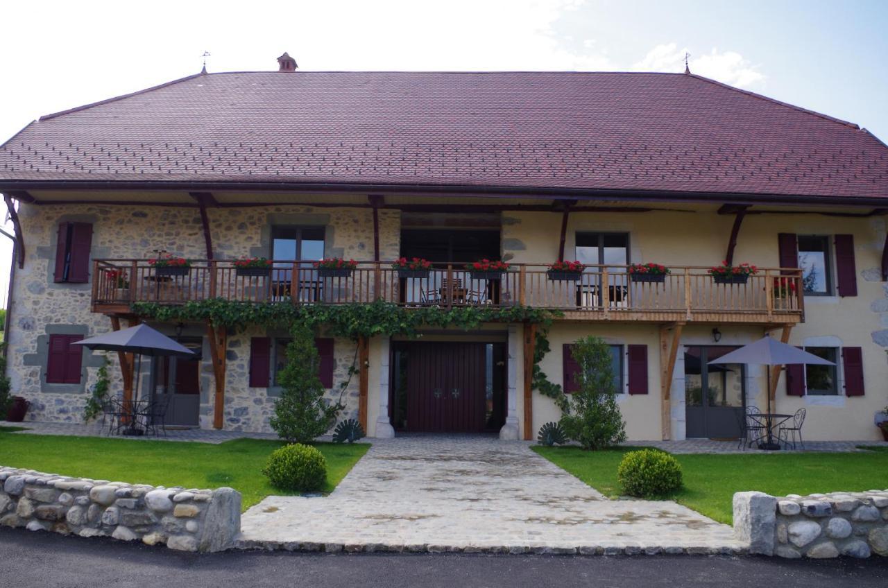 Bed and Breakfast Le Paon Bleu Annecy Poisy Exterior foto
