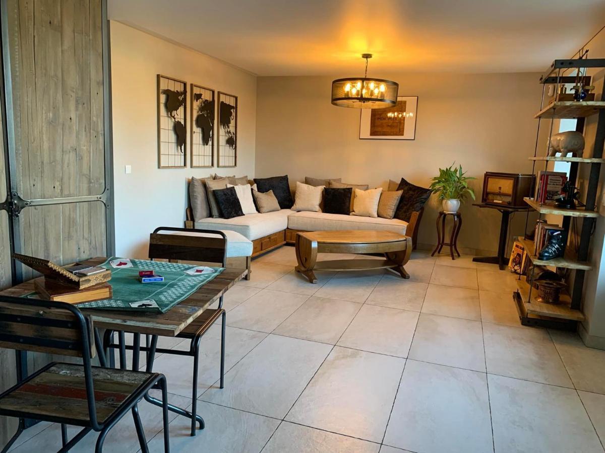 Bed and Breakfast Le Paon Bleu Annecy Poisy Exterior foto